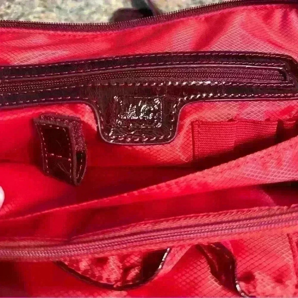 MC Faux Leather Alligator Crocodile Pattern Red Leather Shoulder Purse Handbag. - Picture 12 of 15